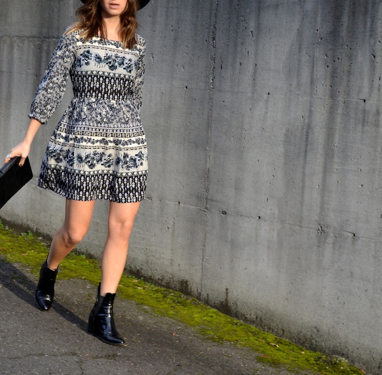 forever 21 floral dress, fedora, booties, black clutch, isabel marant-inspired, cat eye makeup, wavy hair2