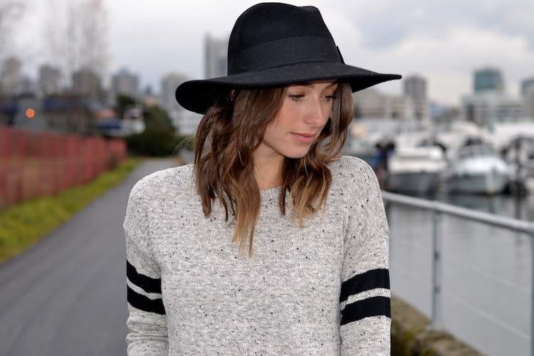 forever 21 over the knee black boots, sport chic sweater, asos hat, j brand skinny jeans, french chic casual outfit, waterfront scenery3