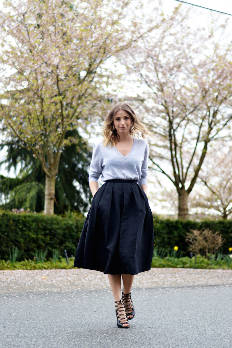 full midi skirt, 424 fifth, black, grey cashmere sweater, lace up zara heels, ladylike chic look, the august diaries, ombre hair4