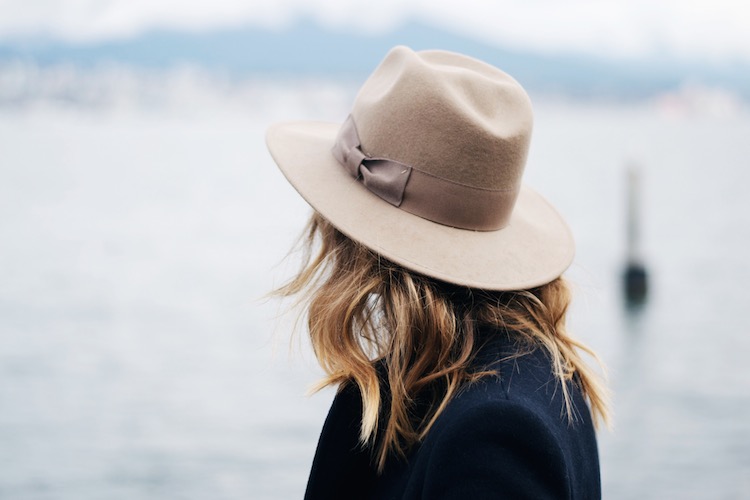 hat coat effortless lazy day outfit, online shopping, women's fashion, street style, fashion tips, what to wear when you don't have anything to wear 