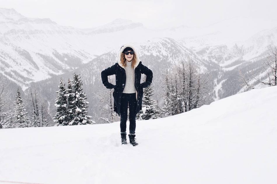 lake louise mountain top how to layer clothes
