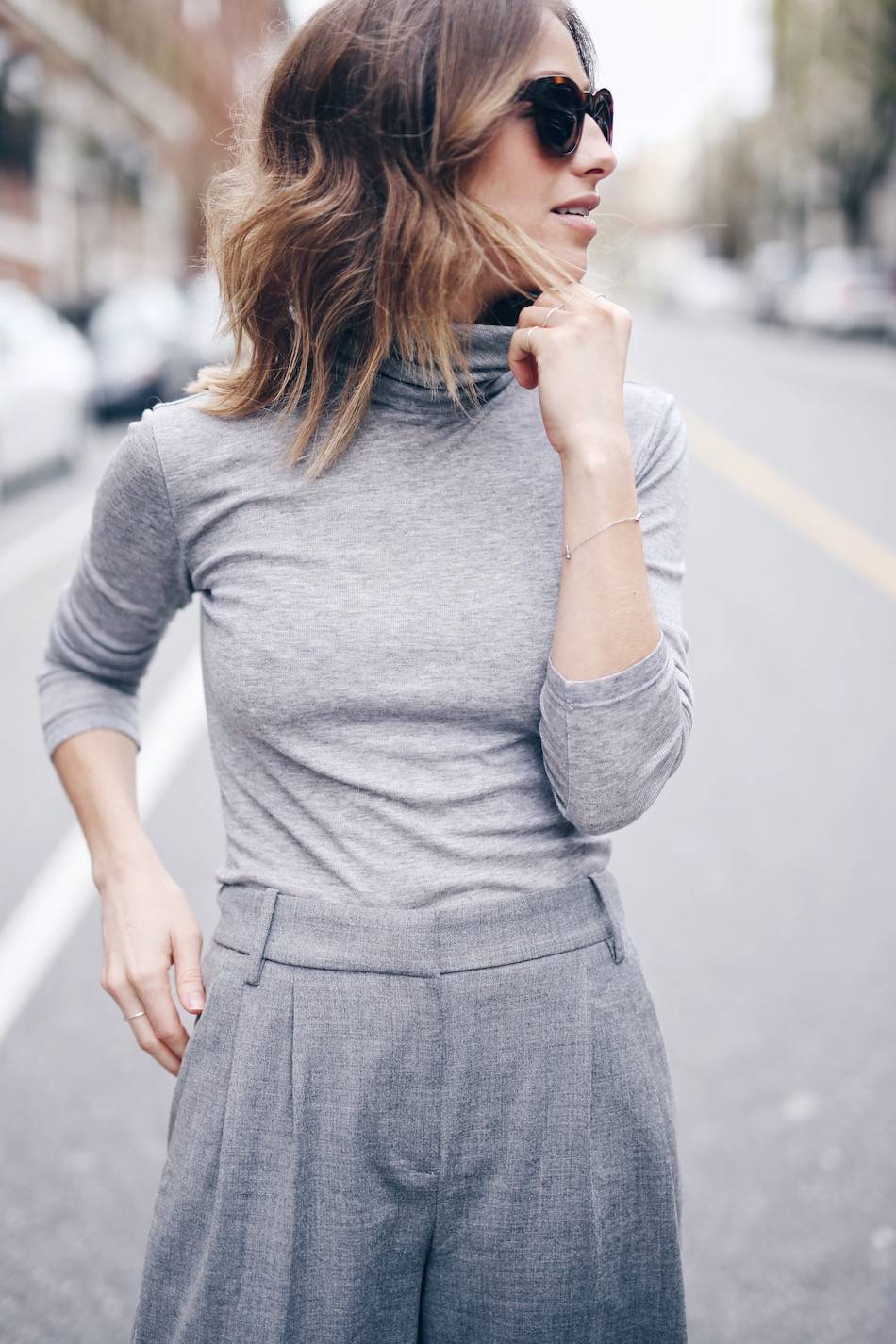 grey turtleneck, spring style