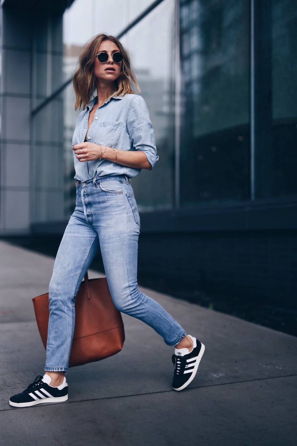 how to wear the canadian tuxedo 