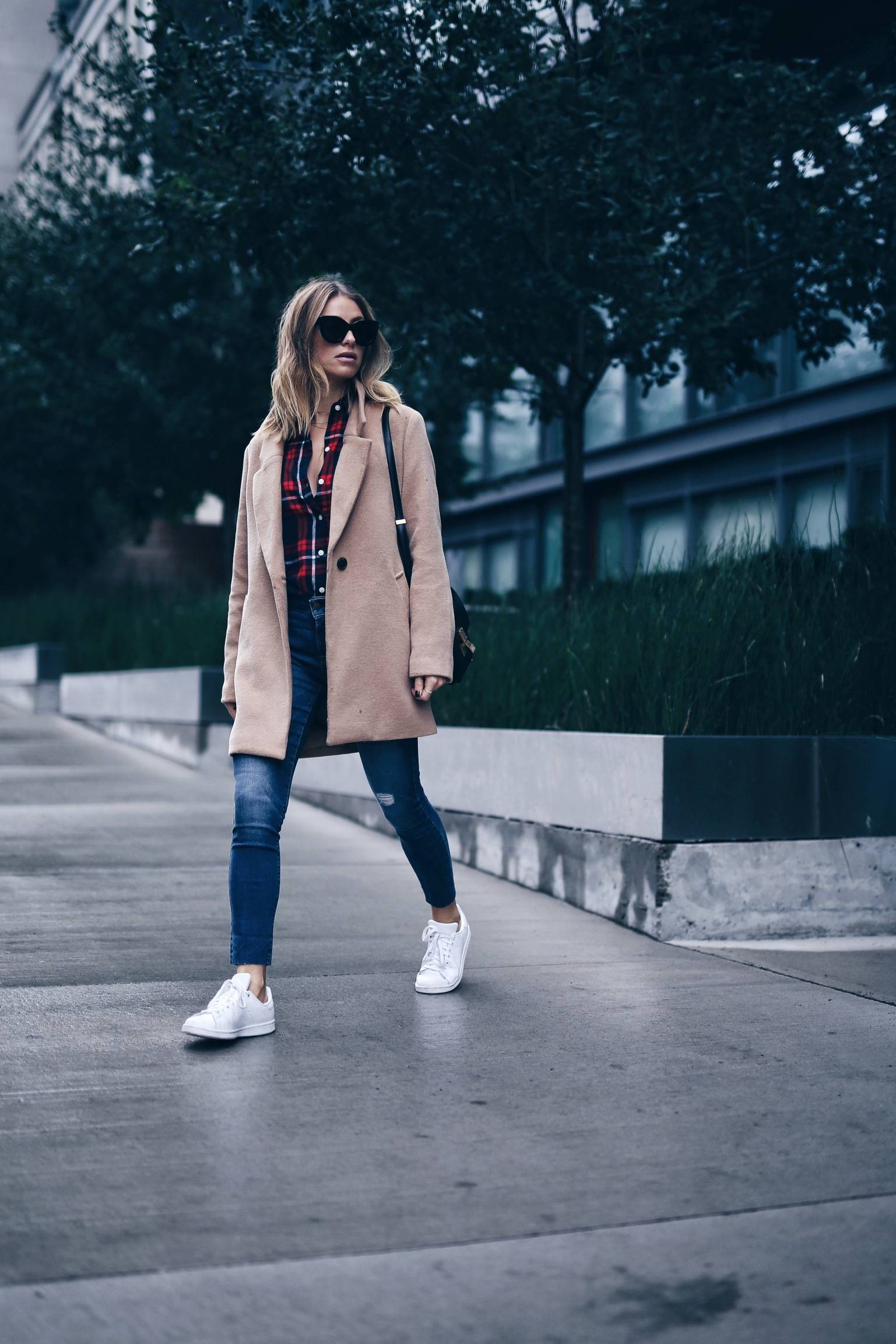 cozy streetstyle in plaid and camel coat