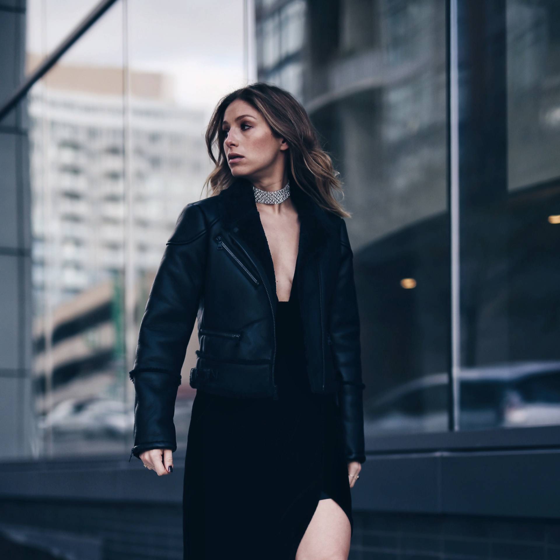 Style expert Jill Lansky of The August Diaries shows 4-ways-to-wear-a-leather-moto-jacket-formal