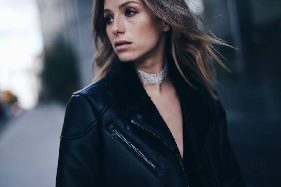 black-shearling-coat-silver-choker-necklace