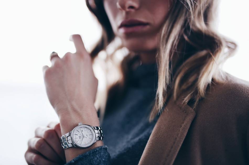Style and beauty blogger Jill Lansky of The August Diaries in camel coat, French style, tag heuer silver watch